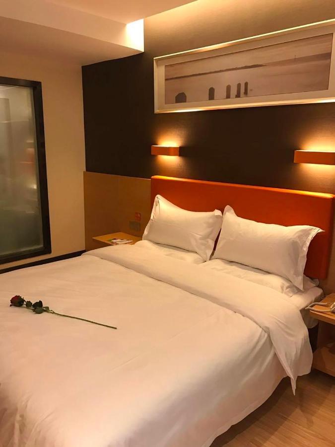 7 Days Premium Chongqing Jiangbei International Airport Branch Hotel Eksteriør billede