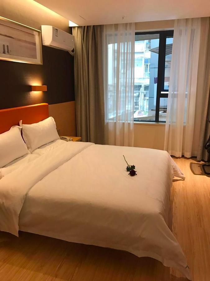 7 Days Premium Chongqing Jiangbei International Airport Branch Hotel Eksteriør billede