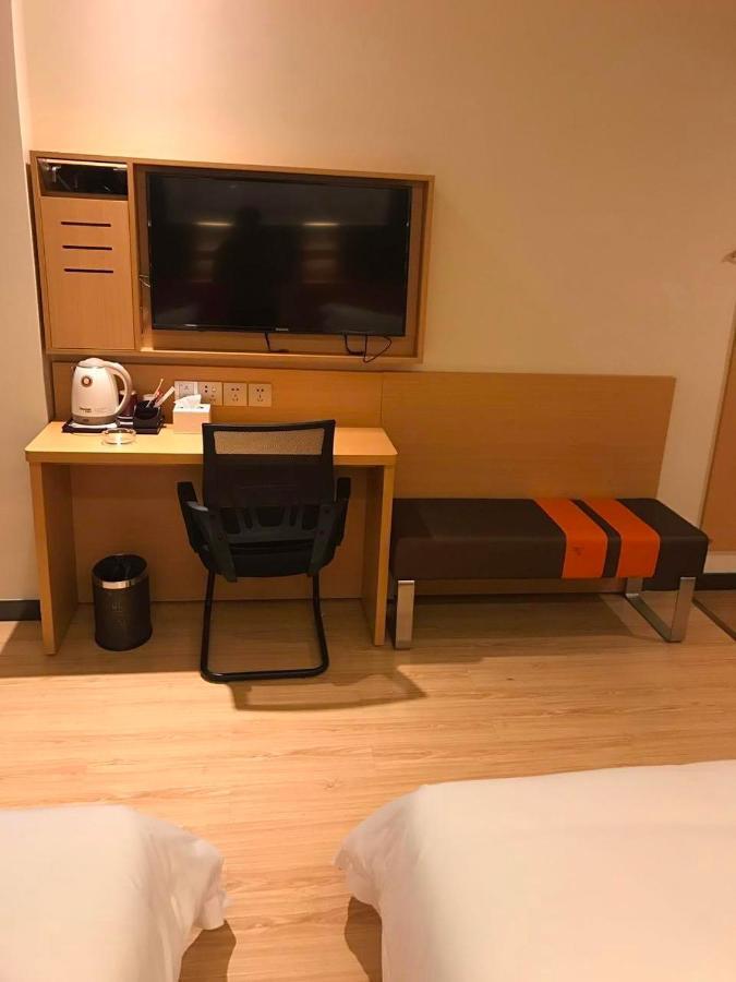 7 Days Premium Chongqing Jiangbei International Airport Branch Hotel Eksteriør billede